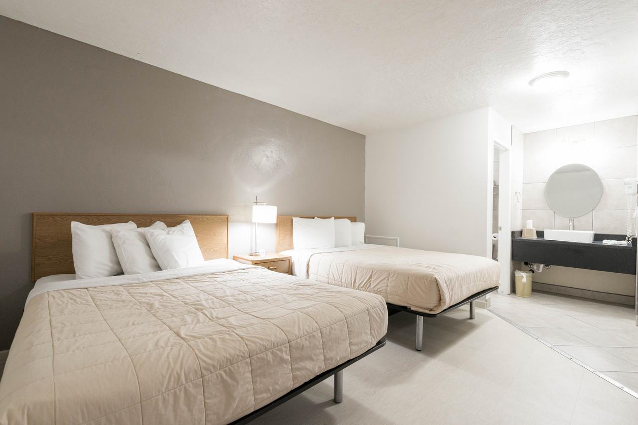 Little Suites Provo Extended Stay Exterior photo